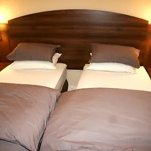 https://the-railway-tavern.cambridgehotelsuk.com