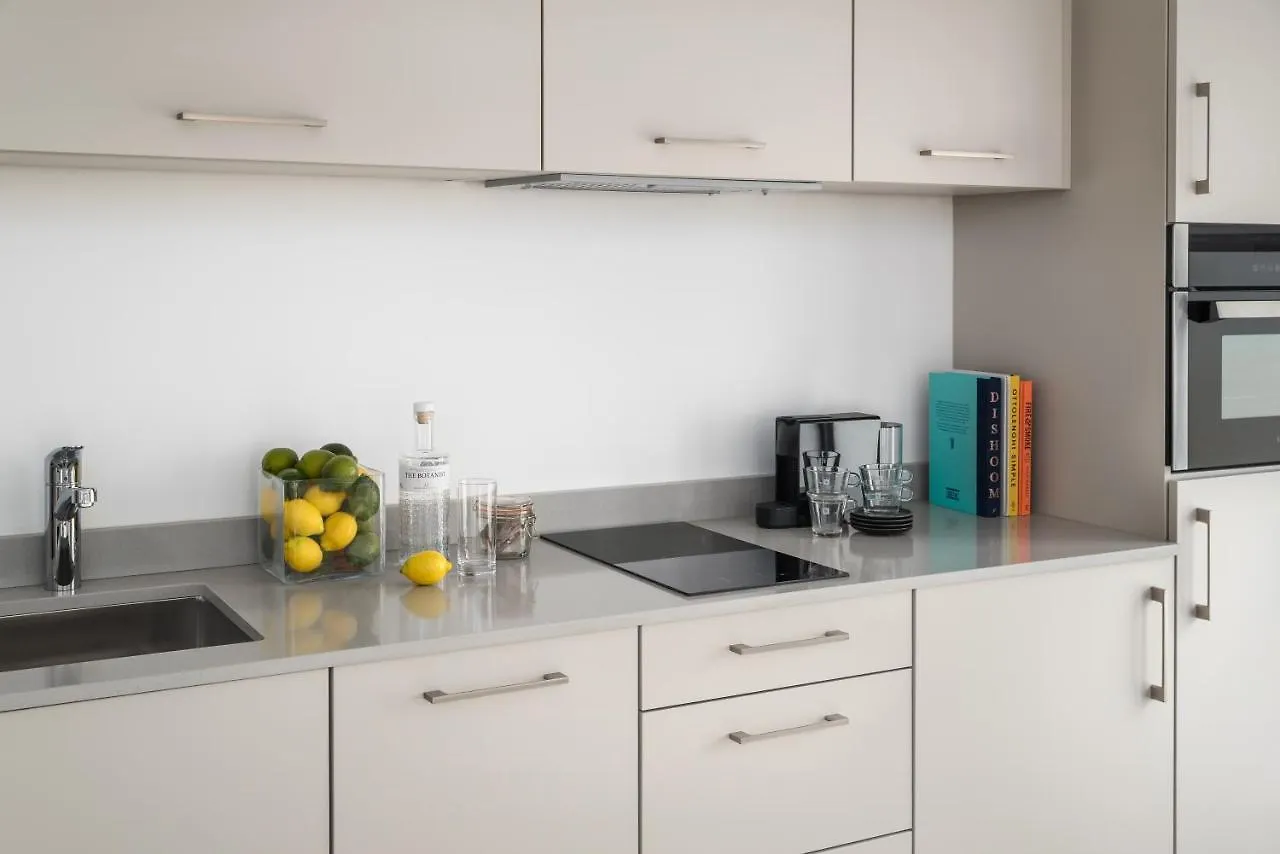 Q Square By Supercity Aparthotels Hove