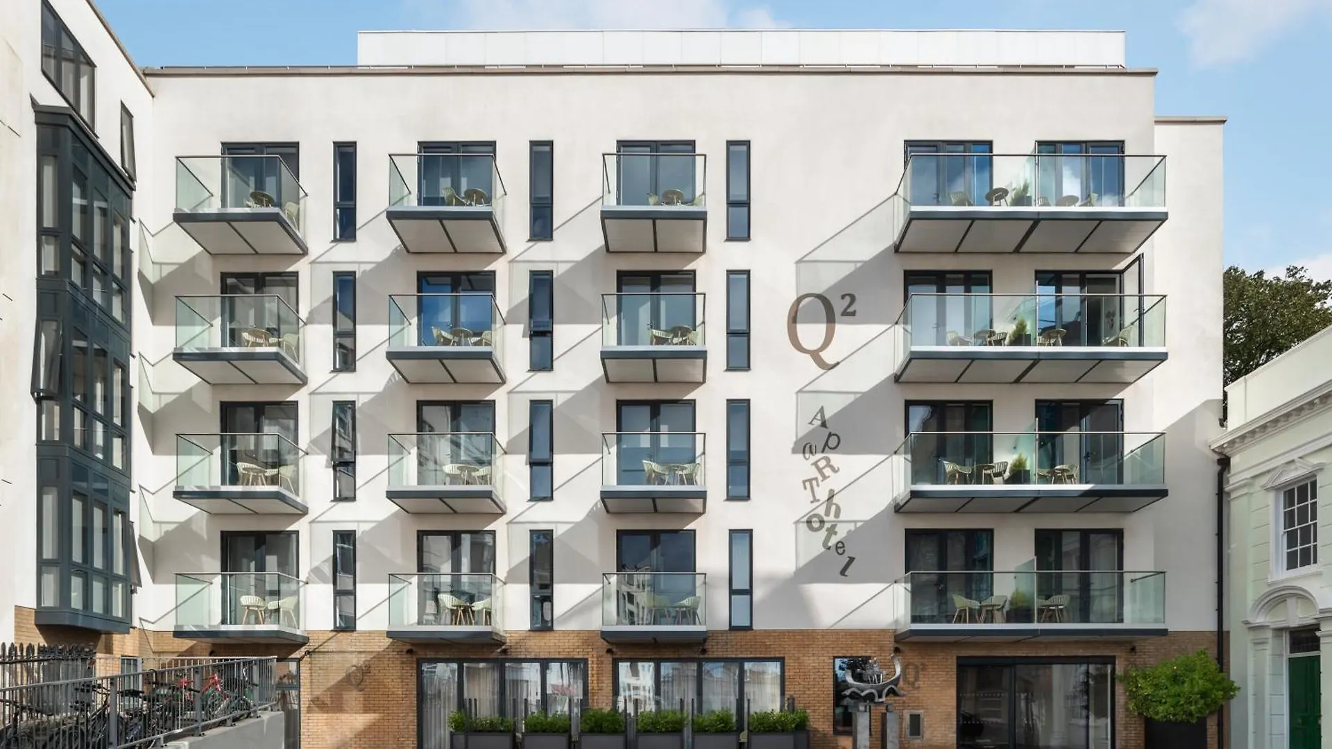 Q Square By Supercity Aparthotels Hove
