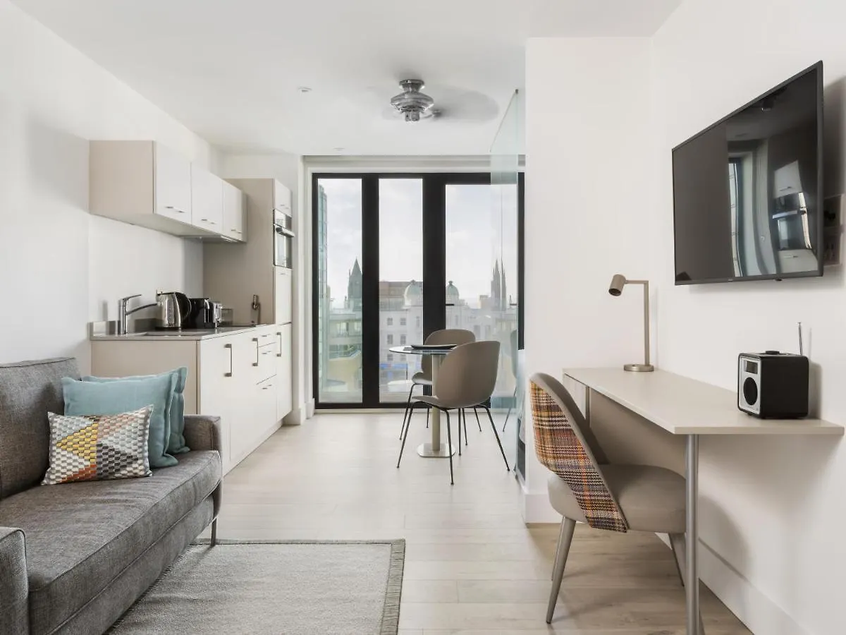 Q Square By Supercity Aparthotels Hove