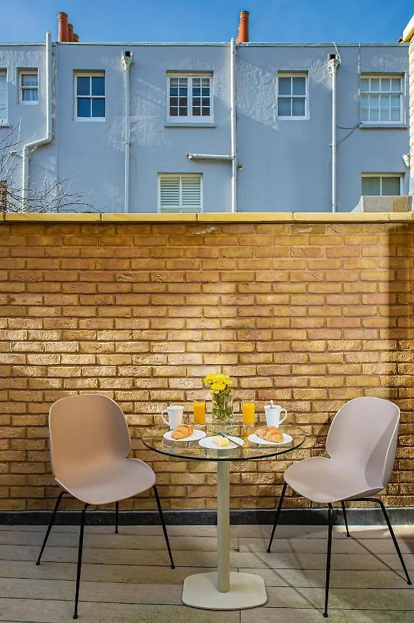 Q Square By Supercity Aparthotels Brighton 4*,